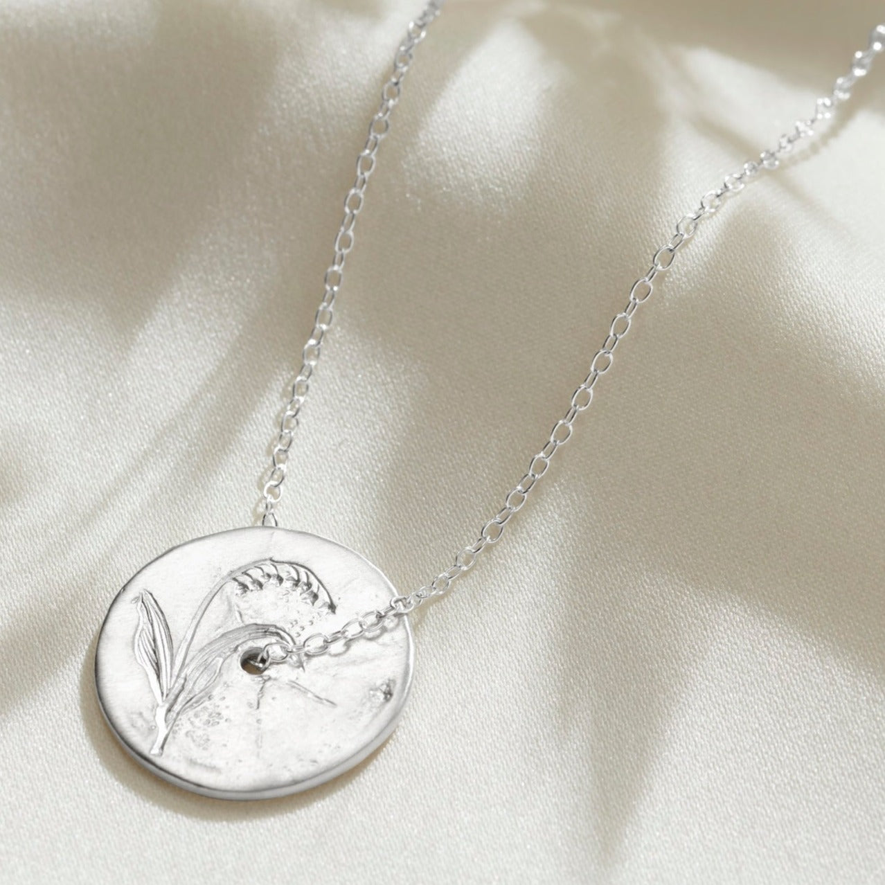 Birth Flower Necklace in Sterling Silver