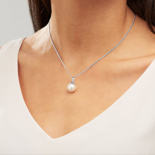 Ivory pearl pendant necklace in sterling silver
