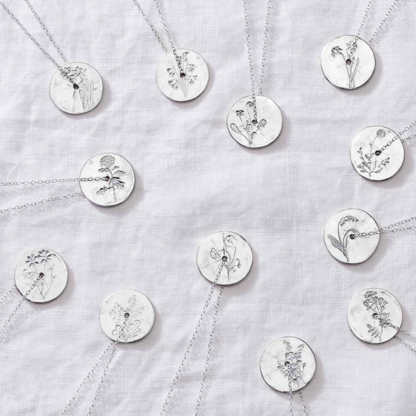 November Birth Flower Chrysanthemum Necklace in Silver