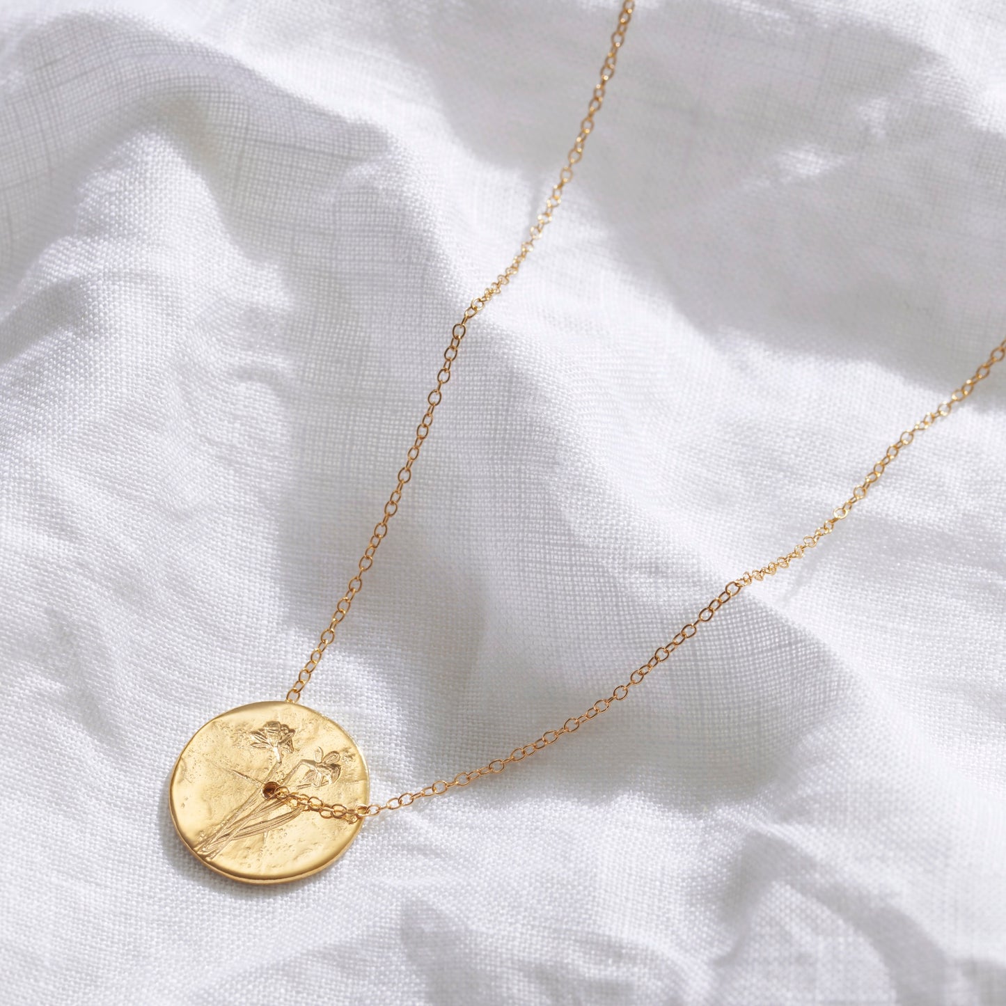 March Birth Flower Daffodil Necklace in Gold Vermeil